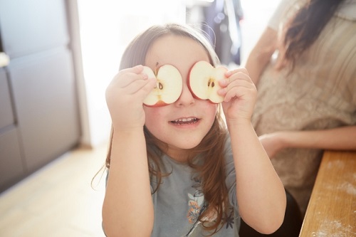 一緒に食べると心も体も良いことがいっぱい 親子で旬を味わう いいりんご の日 七田式三宮教室